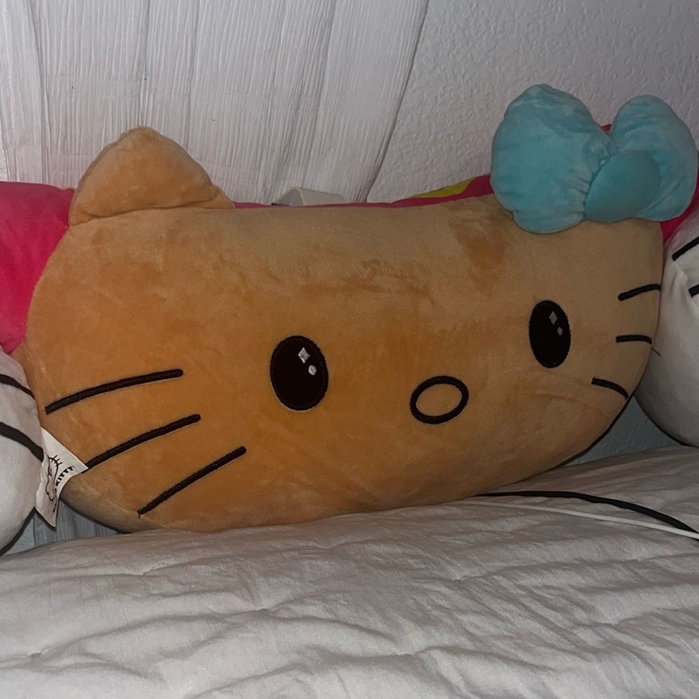 Hello Kitty Hotdog Plushy